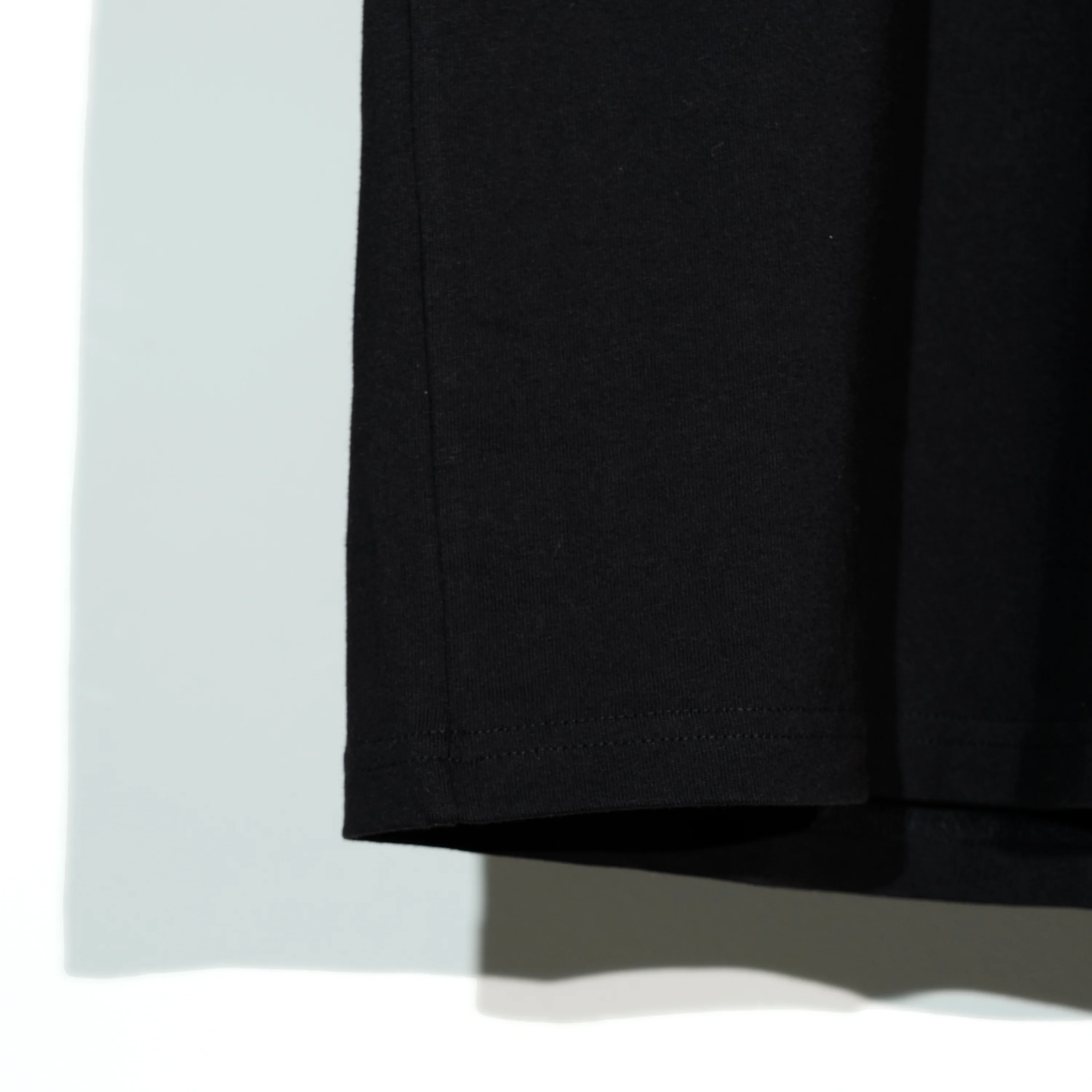 Boxed T-shirt Logo Black - Image 6