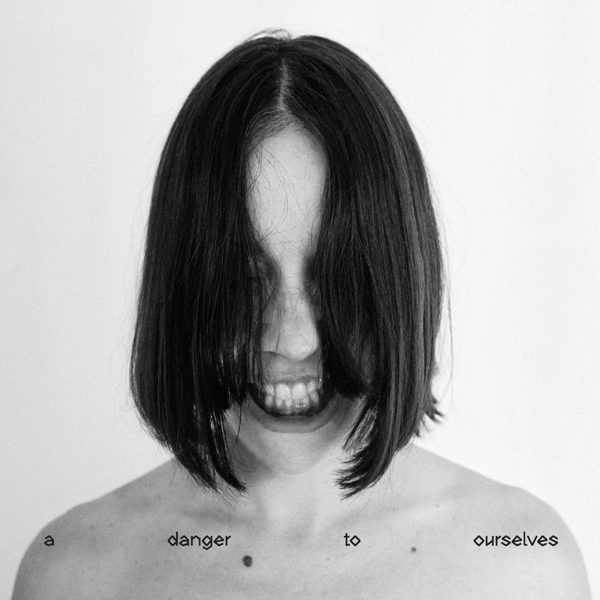 Lucrecia Dalt - A Danger to Ourselves (LP) - Image 2