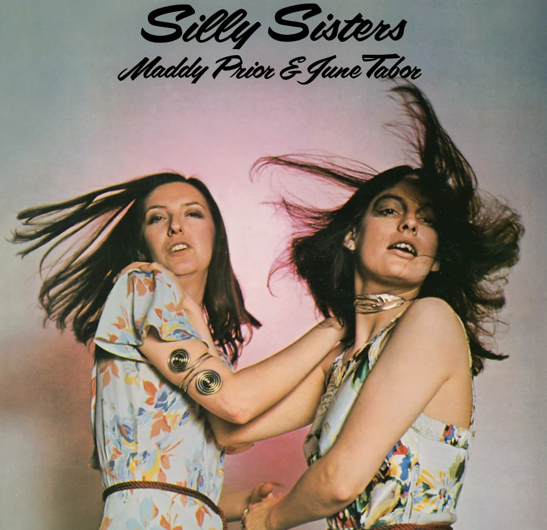 Maddy Prior & June Tabor - Silly Sisters (Rose-Pink Vinyl, w/ Insert & Bellyband LP) - Image 2
