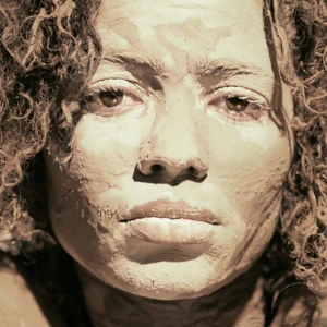 Nneka - Soul is Heavy (Gold & Black Marbled Vinyl Vinyl)
