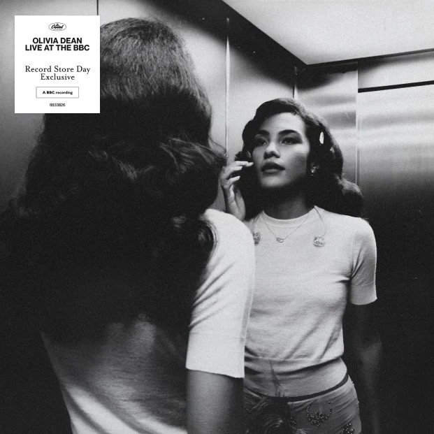 Olivia Dean - Live At The BBC (40gr black vinyl 7") - Image 2
